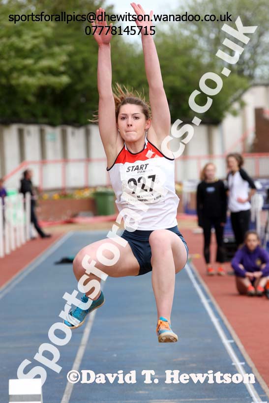 Senior womens long jump, North Eastern Track and Field Champs, Gateshead Stadium. Photo: David T. Hewitson/Sports for All Pics